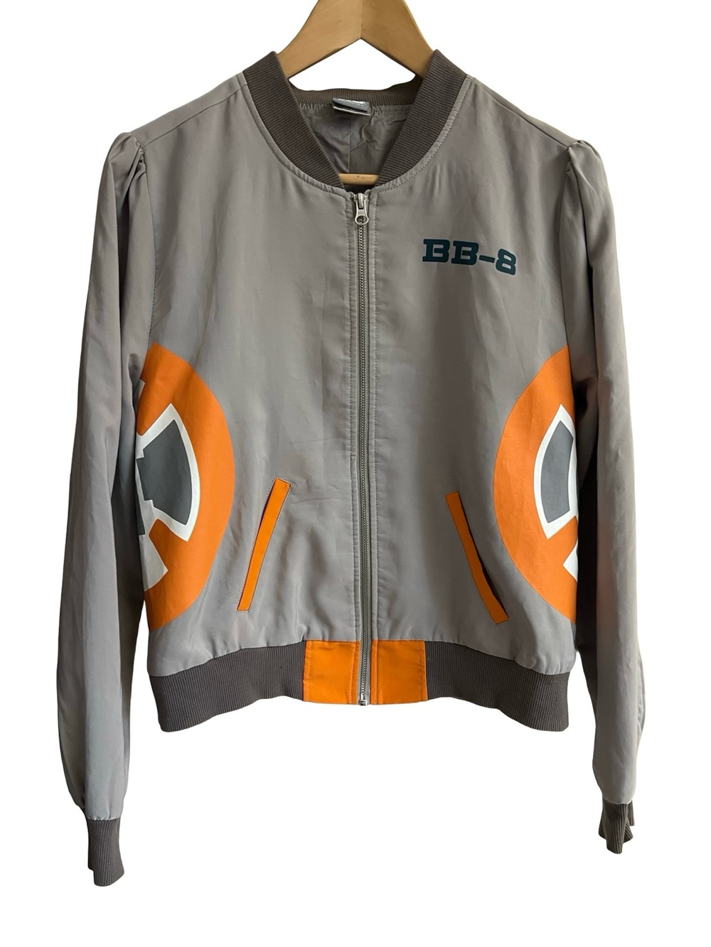 HER UNIVERSE x STAR WARS BB-8 Full-Zip Gray Bomber Jacket Sz L Disneyland Gear